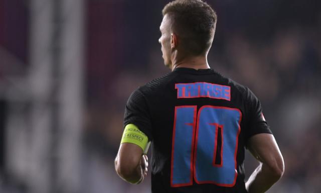 开云体育直播-海港接近谈妥东欧金靴 星队主席：塔纳塞今天离队！